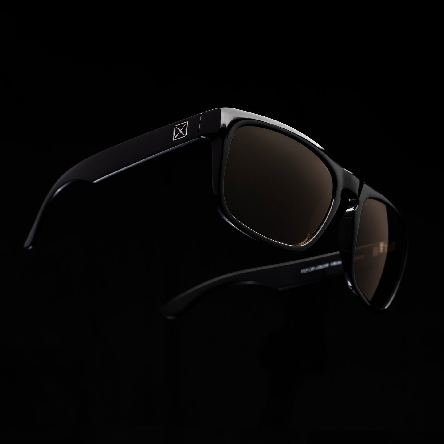 81's Clandestine (Gloss)